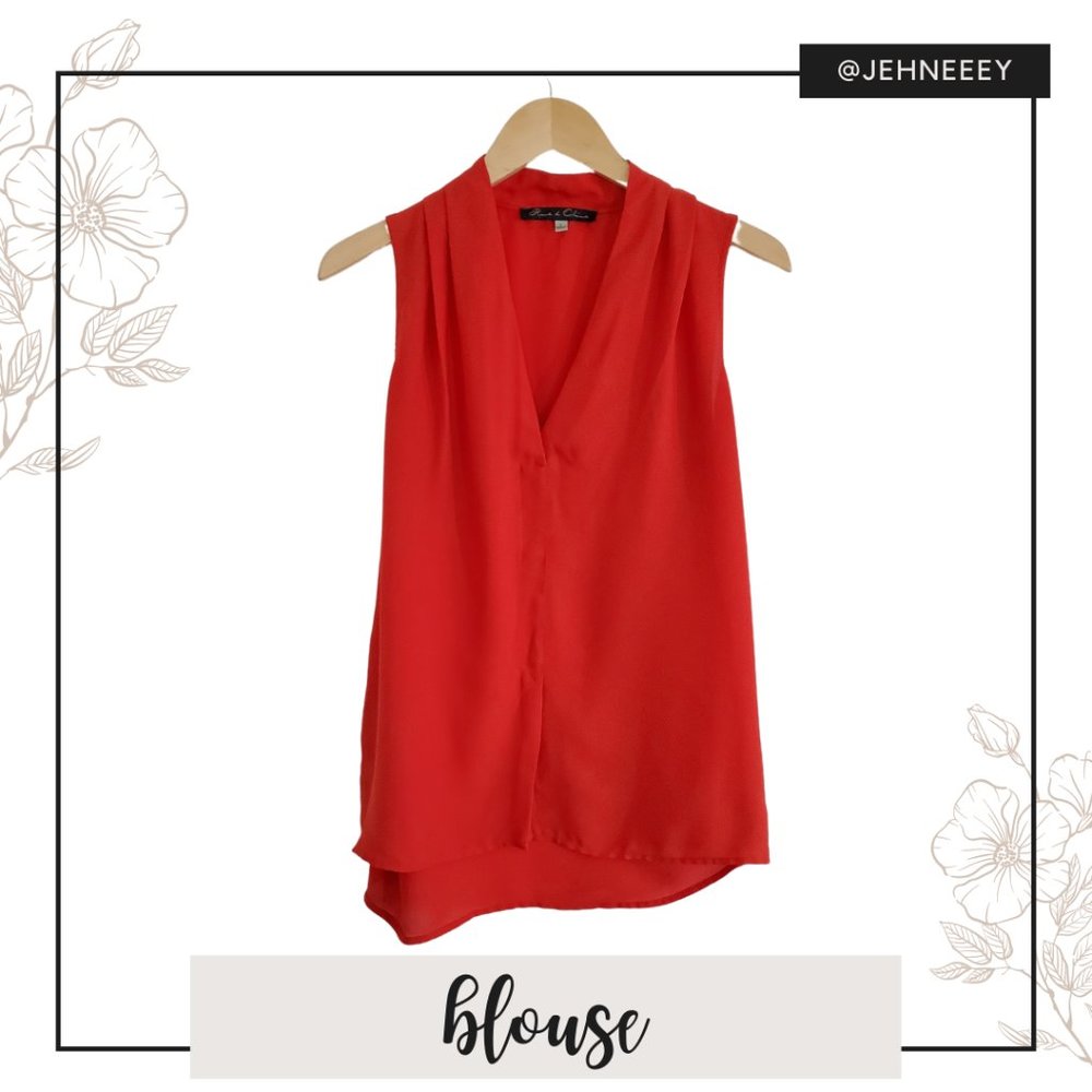 Rose & Olive Red Sleeveless Blouse w/ V Neckline